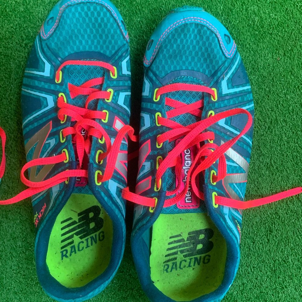 New Balance Size 6 Women's Racing Shoes